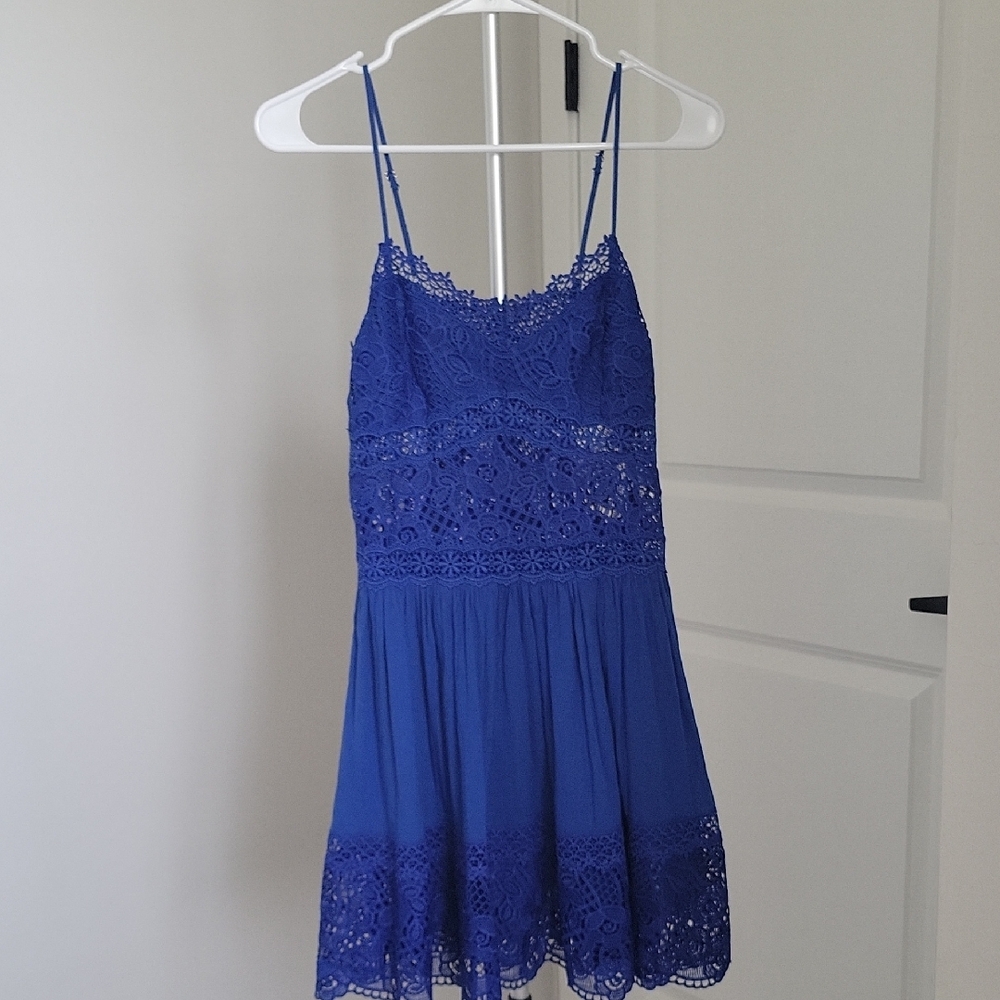 VENUS Royal Blue Lace Dress